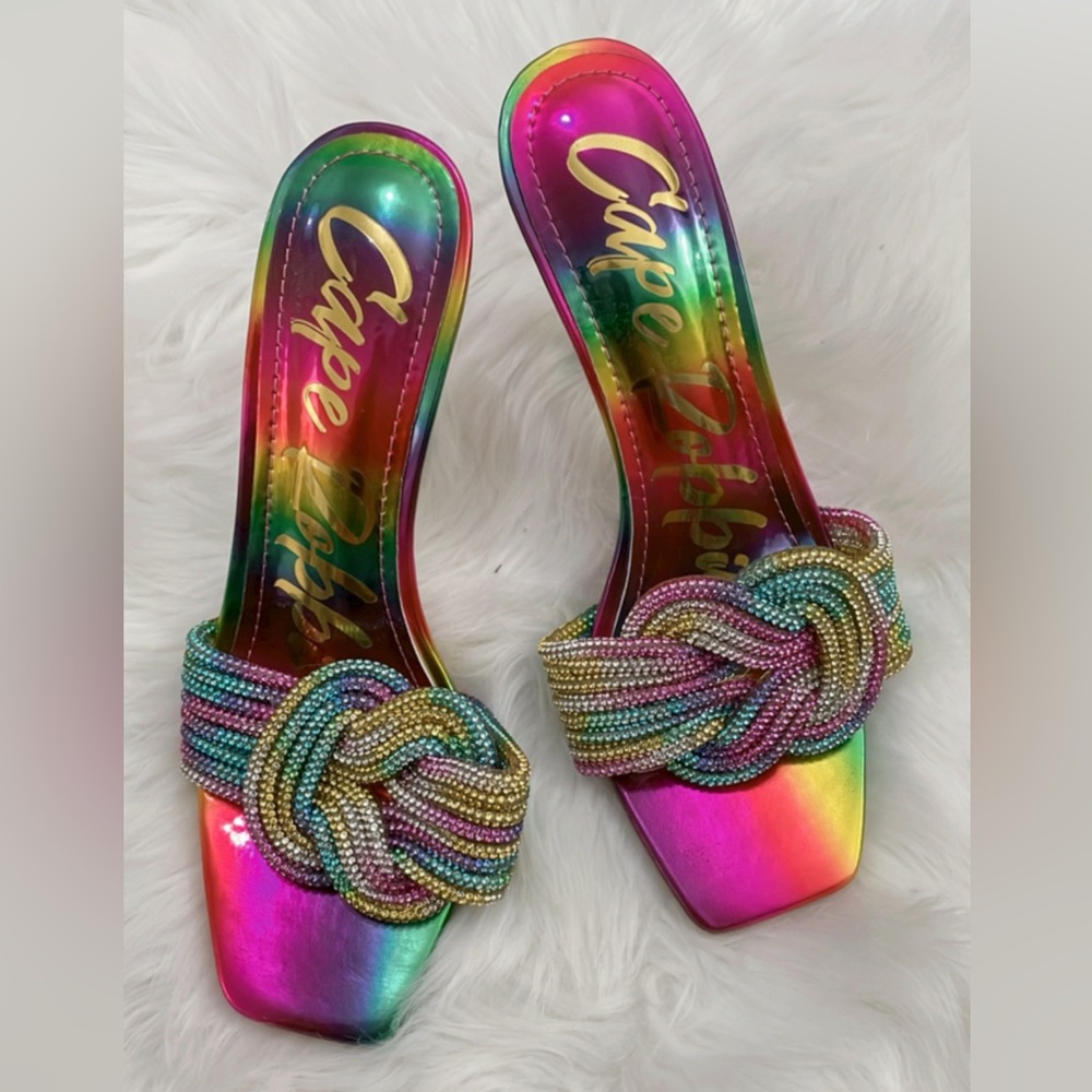Summer heels